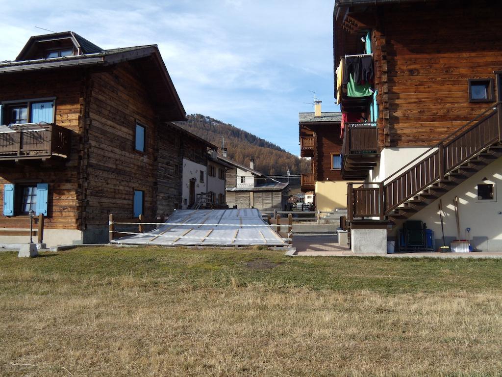 Art Apartments Casa Napell Livigno Exterior foto